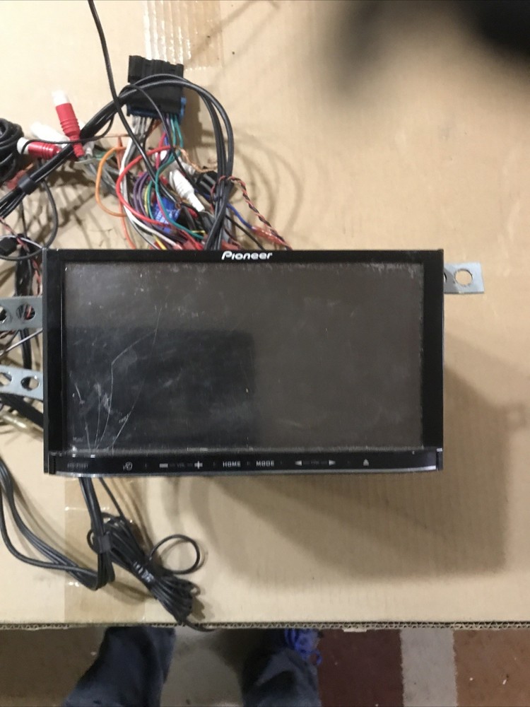 Pioneer AVIC-Z110BT Double DIN Car Stereo
