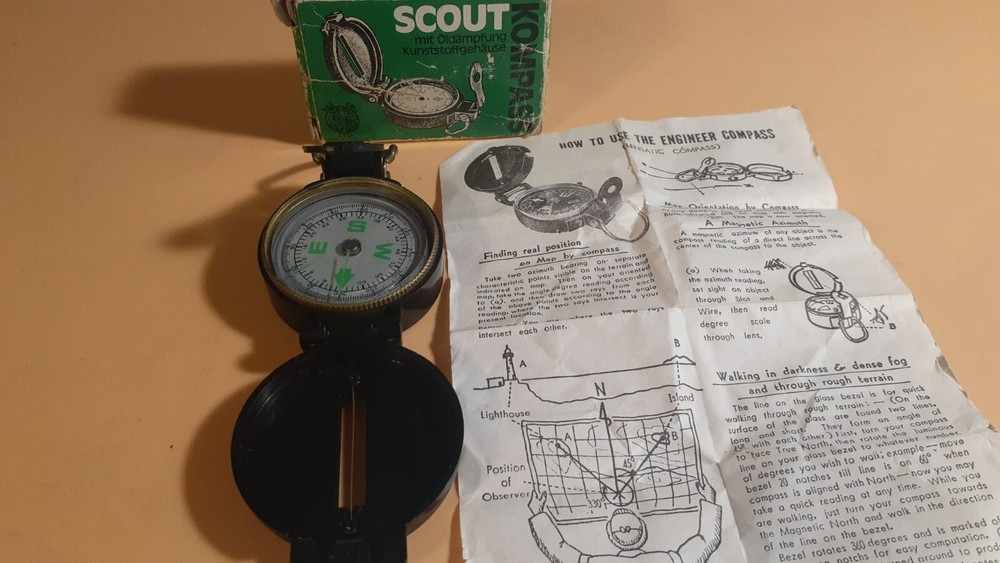 Vintage Engineers’ Lensatic Compass For Scouts PLASTIC CASE – BOX AND PAPERS