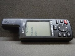 Magellan, GPS 310, GPS (Used) ** Powers on **