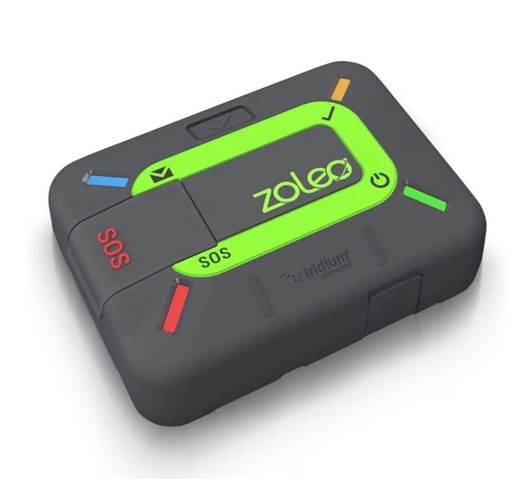 Satellite Communicator – Two-Way Global SMS Text Messenger & Email Emergency