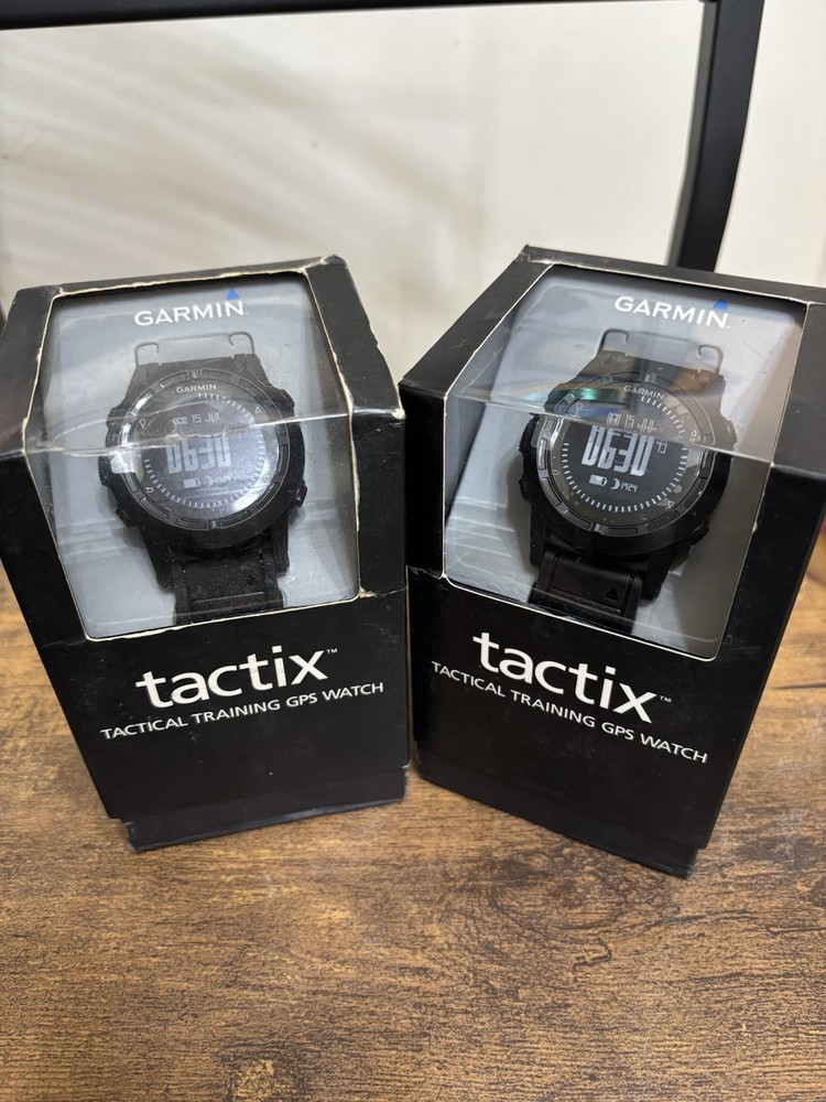 Garmin Tactix Tactical GPS Watch 010-01040-20 NEW OLD STOCK NIB Rare Military GP