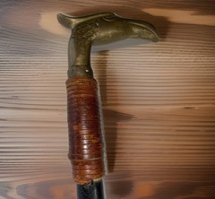 VINTAGE BRASS EAGLE HEAD WALKING CANE HANDLE WITH WOODEN STICK 36” TALL