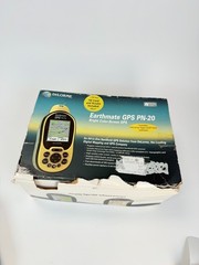 DeLorme Earthmate GPS PN-20 Handheld Waterproof Ships Fast!!!