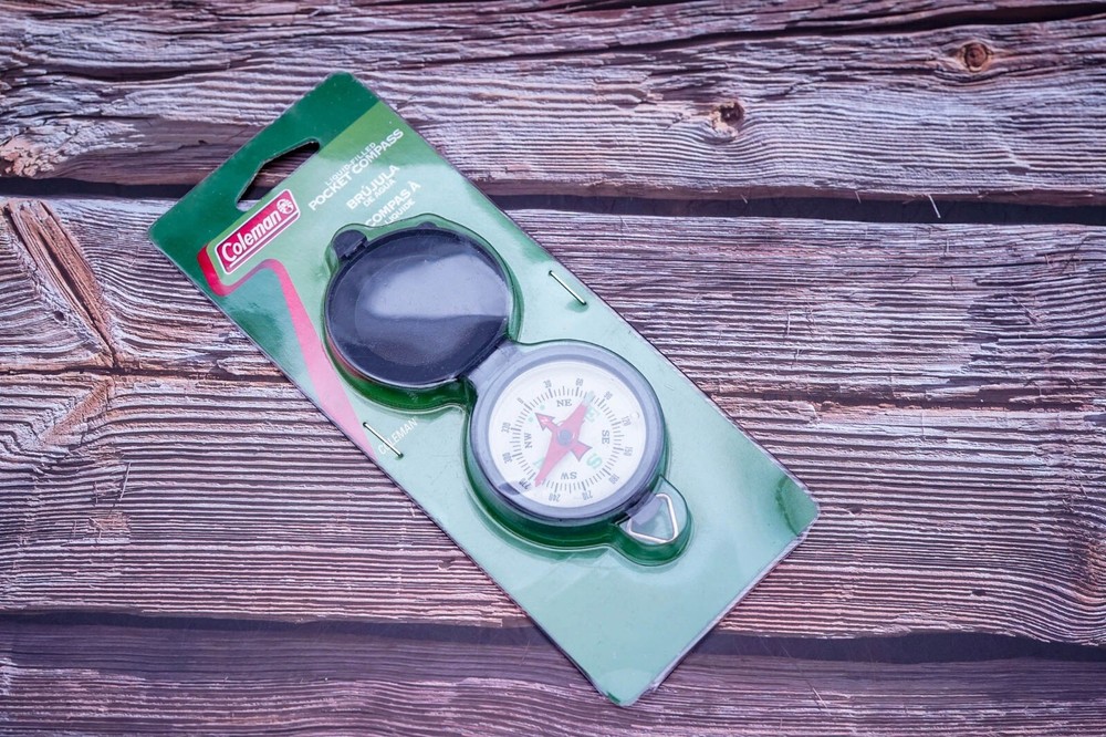 Coleman Liquid-Filled Pocket Compass – 814A650T