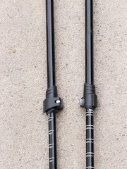 Set of King Gear All terrain Duralumin 7075 Trekking Poles 105-135CM … $I