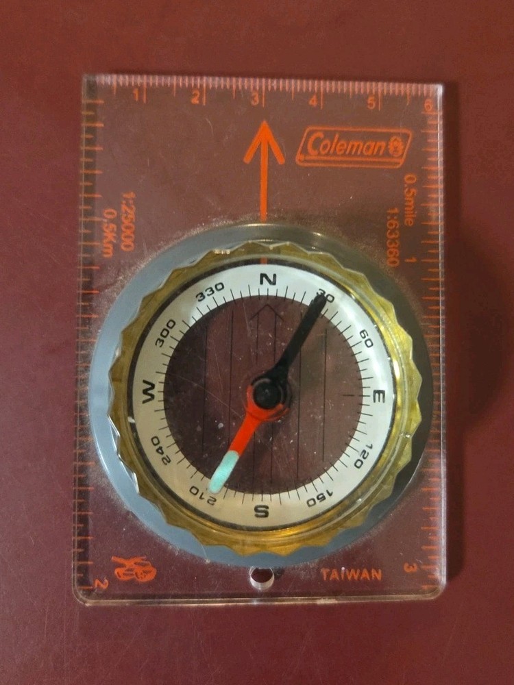 COLEMAN MAP COMPASS HIKING CAMPING HUNTING FISHING