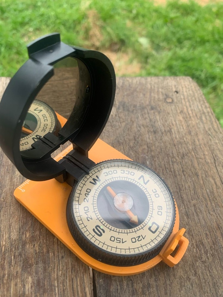 Vintage Soviet Sport Orienteering Compass AZIMUT
