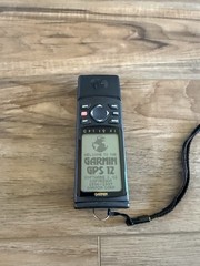 Garmin GPS 12XL Handheld 12 Channel Navigator Mapping Hiking Tracking