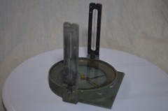 Vintage Leupold Forester Compass w/ Leather Case Green Portland Oregon READ!!