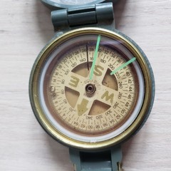 Lensatic Engineer Compass Small Green Vintage Japan Navigation Tool