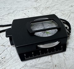 Eyeskey Navigation Compass Great Condition With Manual And Green Case