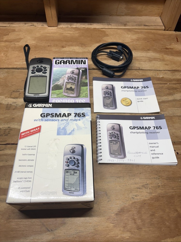 Garmin GPSMAP 76S W/ Sensors Maps 12 Channel Compass Waterproof & Case No Cable