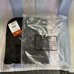 WREN ON-THE-GO Blanket Gray/Black In Color New In Plastic-Only Removed For Pics