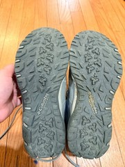 Columbia Women’s Hiking Boots Size 7 Gray purple Techlite