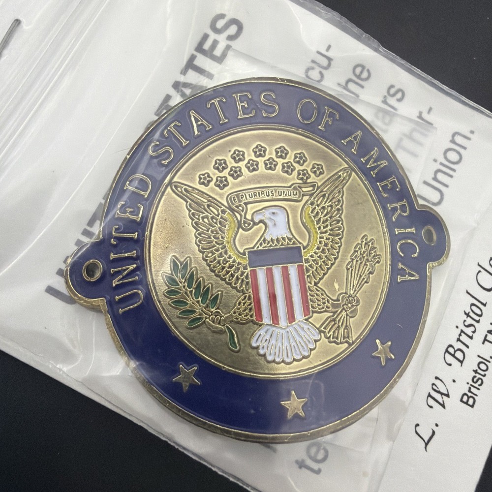 United States Seal Hiking Staff Medallion Badge Mount Collector’s Edition NEW