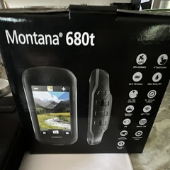 Garmin Montana 680t Hiking GPS 4 in Touchscreen Color Display Waterproof Black