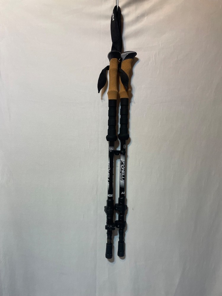Foxelli Trekking Poles Lightweight Carbon Fiber Black (All original attachments)