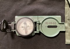 US MILITARY 1989 COMPASS MAGNETIC NSN 6605-01-196-6971 SandY-183 W/CORD & POUCH