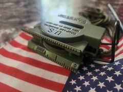 NOS 2001 USmade USGI Survival Cammenga Model 3H TritiumLensatic Magnetic Compass