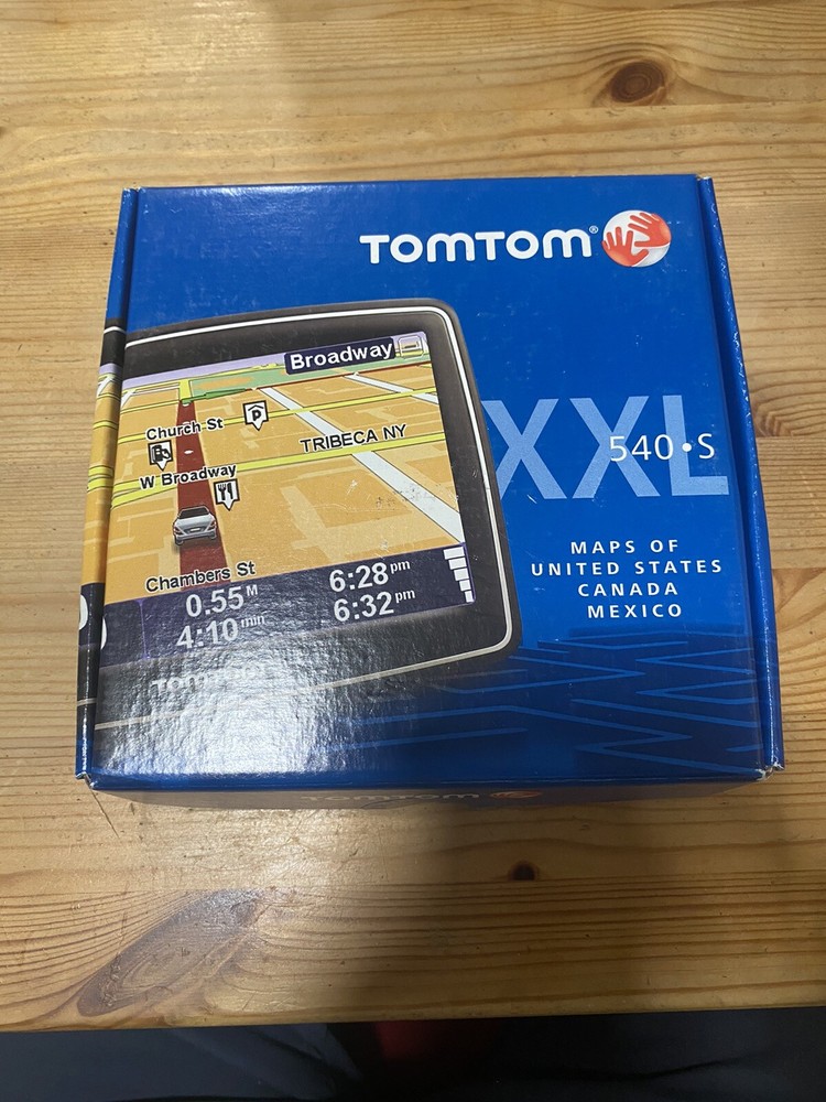 TomTom XXL 540S GPS Bundle. Free Shipping
