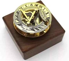 Solid Brass Sundial and Compass in Hardwood Box – Polished Brass Sundial Compass