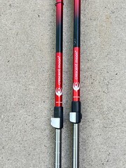 Set of Crescent Moon Trekking Poles 100-135CM Red .. 10G