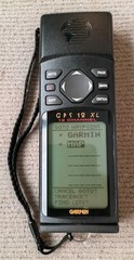 Garmin GPS 12XL 12 Channel Personal Navigator Mapping Hiking Trekking & Case EUC