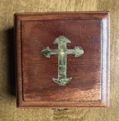 Brass Engraved Compass Aged “Trust In The Lord” Psalms 3:5-6 – Wooden Gift Box