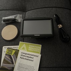 TomTom Start 55M 5″ Automotive GPS Unit / Lifetime Map Updates USA Canada US