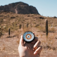 Sun Company Altimeter 202 – Battery-Free Altimeter and Barometer (Feet)