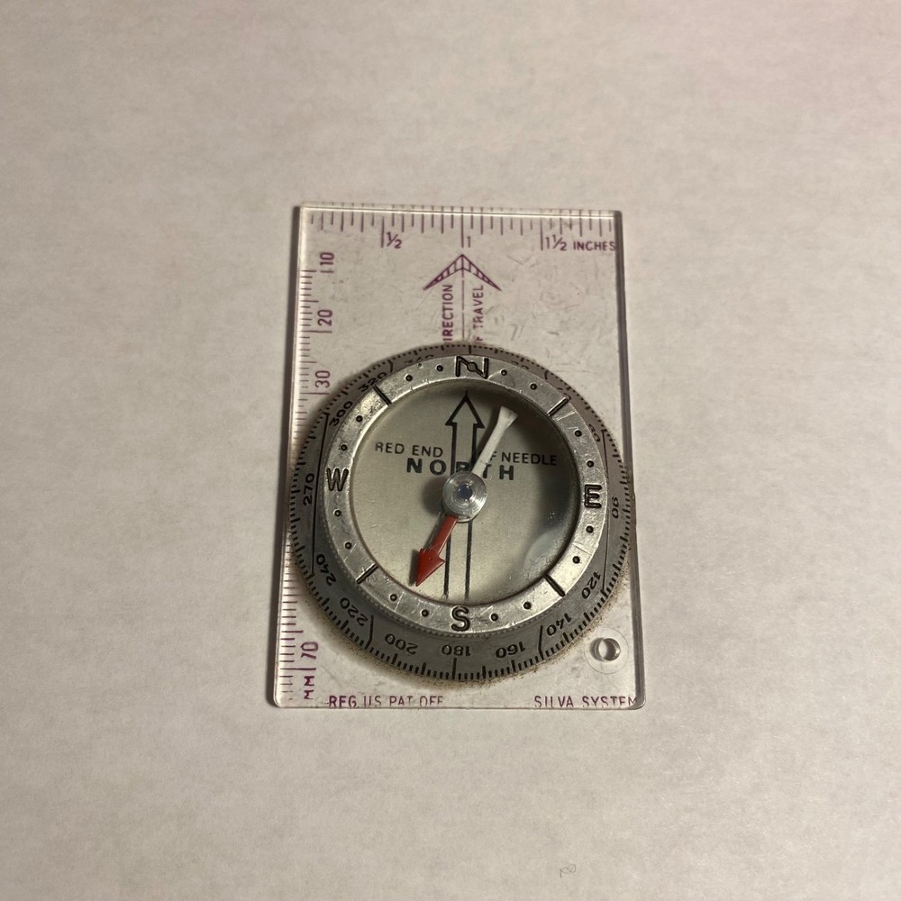 Vintage Liquid Free Dry Silva System Pocket Compass La Porte Indiana Directional