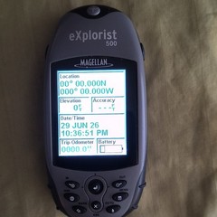 Magellan eXplorist 500 Handheld Hiking GPS, Color Display 2.2in USB Gray