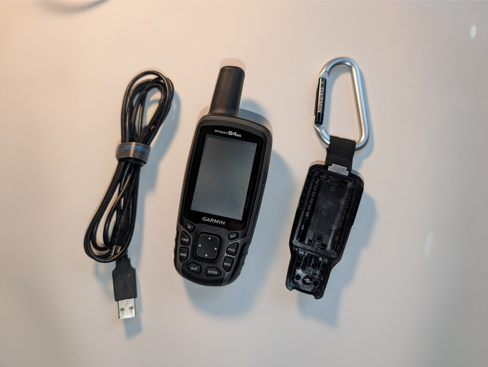 Garmin GPS Map 64st Handheld Mapping System With Topo Map