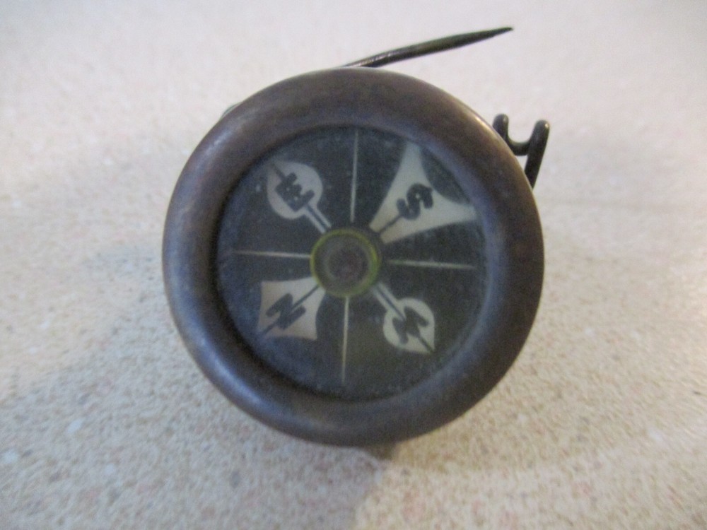 ANTIQUE 1930’s Marbles Gladstone Mich. brass original compass lapel pin compass
