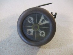 ANTIQUE 1930’s Marbles Gladstone Mich. brass original compass lapel pin compass