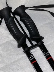 Pair of 2 Trekking Walking Hiking Sticks Anti-shock Adjustable Hitorhike Classic