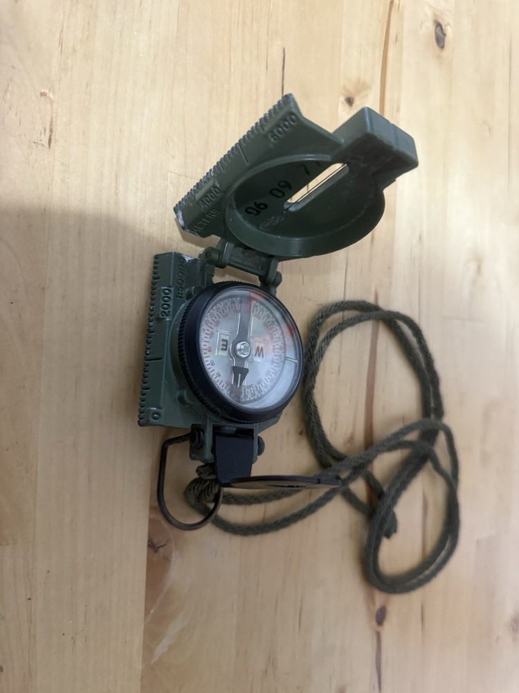 Cammenga Model 3H Tritium Lensatic Compass Olive Drab US Military Issue