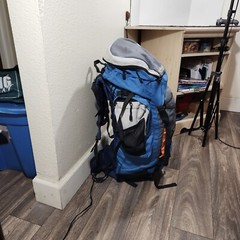 Eureka GetAway 3900 Intrenal Frame 28″ Hiking Camping Backpack w/ Rain Cover