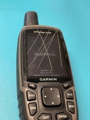 Garmin GPSMAP 62st – GPS navigator – hiking W/BATTERIES (SCRATCHED SCREEN) READ