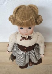 Guild Craft Dollhouse Porcelain Doll 40cm With Tags Original