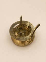 Antique 2.5-inch Brass Sundial Compass Roman Numerals Nautical Design