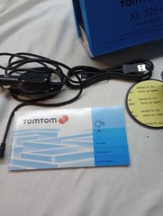 TomTom XL 325 S – Customized Maps Automotive Mountable