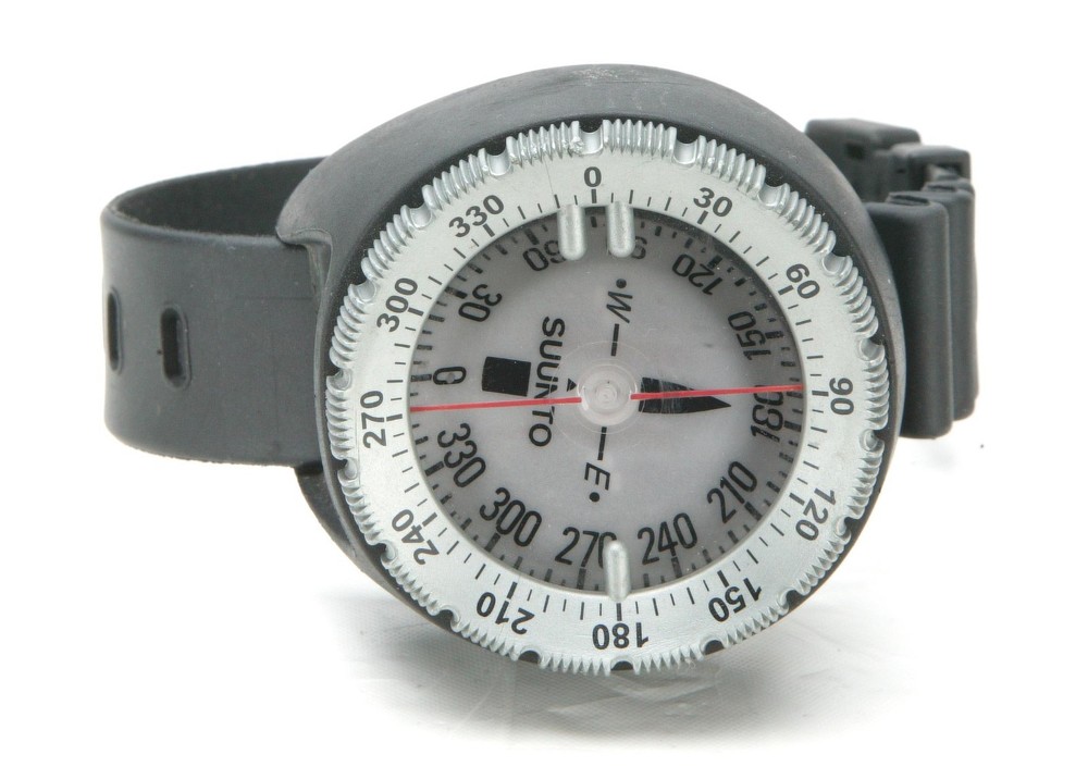Suunto Underwater Wrist Compass In Rubber Case. NO AIR BUBBLES. Clean. Finland.