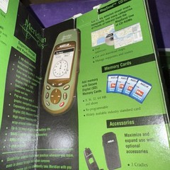 Magellan Meridian Hand-Held Mobile GPS Receiver Bundle TESTED