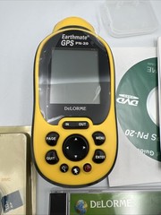 DeLorme Earthmate GPS PN-20 Handheld GPS WORKS GREAT!
