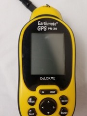 DeLorme Earthmate PN-20 Handheld 2.2 in. Screen Hiking GPS & LT-40 Receiver