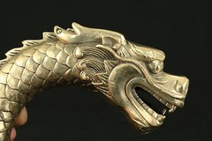 ASIAN CHINESE OLD COPPER HAND CARVED FEROCITY DRAGON STATUE WALKING STICK HEAD A