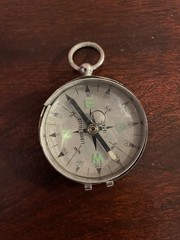 Vintage 1960s Made in Japan Liquid Filled Hiking Pocket Compass – Works Fine