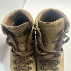 Vtg EMS Mountaineering Boots Men’s Size 9M Made in Italy Hiking Brown Vibram