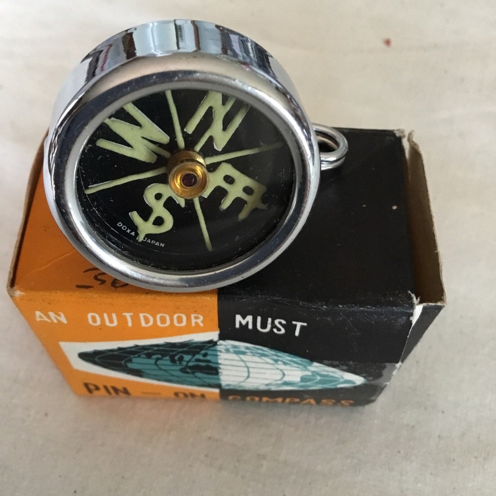 Vintage Outdoor Hunter Pin On Silver Compass No. 515 New Old Stock